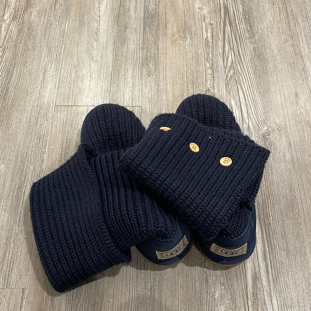 UGG classic cardy